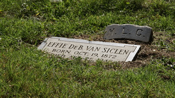 Effie DeB. Van Siclen