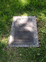 Tracy W. Ronald, 1899 - 1991. Ruth V. Ronald, 1904 - 1999.