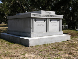 Phoebe Moll, Dec. 16, 1869 - March 24, 1948. William Moll, Feb. 13, 1865 - Dec. 27, 1938