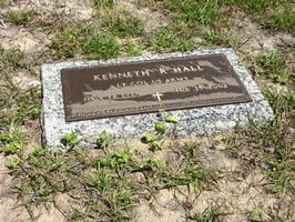 Kenneth R. Hall, Lt. Col. U.S. Army. Nov. 12, 1926 - Jul. 18, 2002.