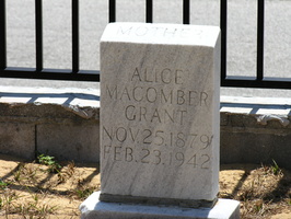 Alice Macomber Grant. Nov. 25, 1879 - Feb. 23, 1942.