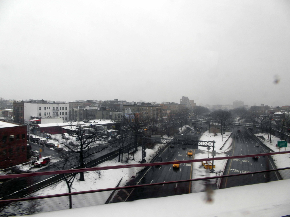 Grand Central Parkway