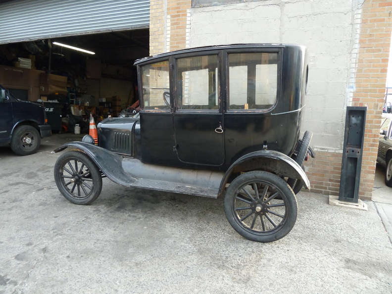 Model T in LIC