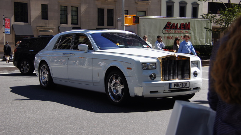 Rolls Royce in Midtown (PHANTOM)