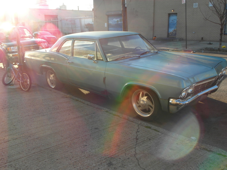 Chevrolet Biscayne in Astoria with "COLLECTIBLE" on the plates