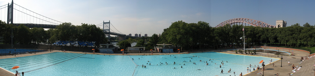 Astoria Pool