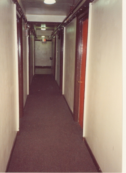 hallway_parc_lincoln.jpg