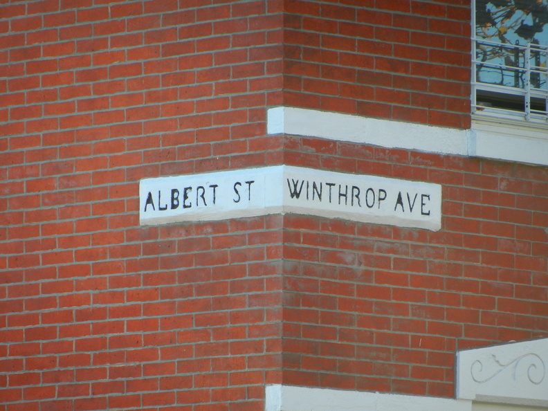 Albert St. &amp; Winthrop Avenue. Old Astoria Streetnames.