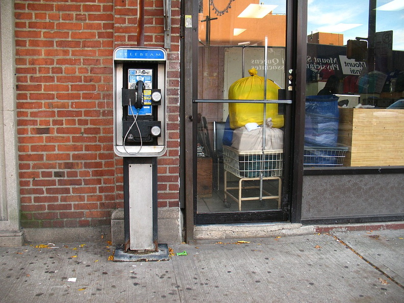 Astoria/Long Island City Sights and Scenes. November 1, 2009