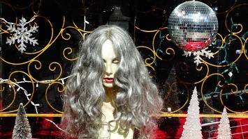14th Street Mannequin and Disco Ball DSC09348