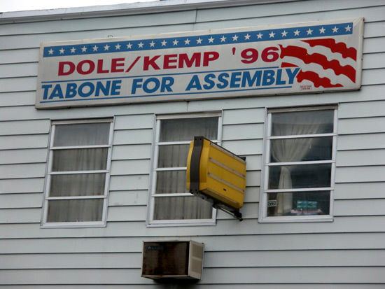 Dole/Kemp/96. Tabone for Assembly.