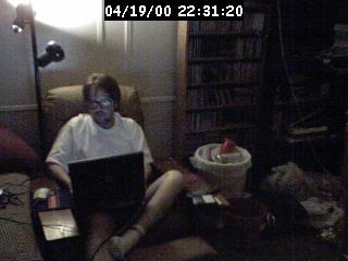 2000223121.jpg