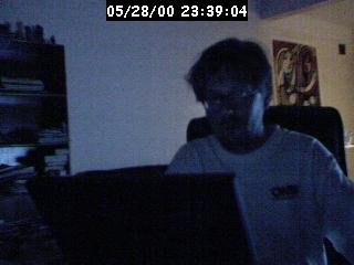 2000233904.jpg
