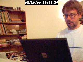 2000223829.jpg