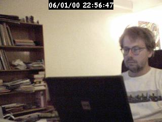 2000225648.jpg