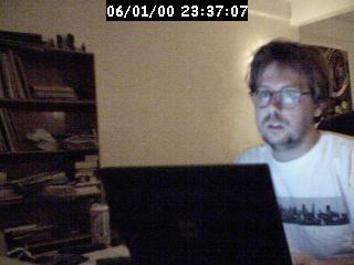 2000233708.jpg