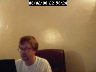 2000225624.jpg