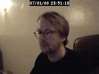 2000235119.jpg