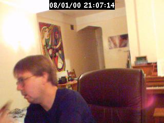 2000210714.jpg