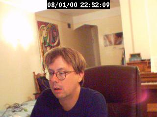 2000223209.jpg