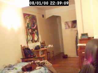 2000223910.jpg