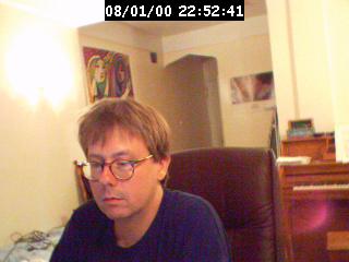 2000225241.jpg