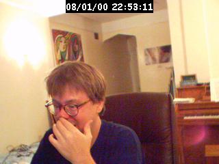 2000225311.jpg