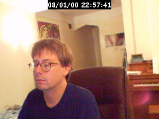 2000225741.jpg