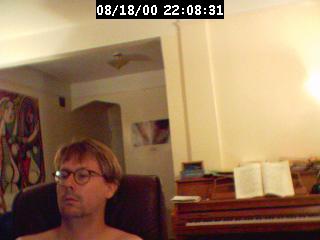 2000220831.jpg