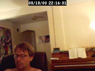 2000221632.jpg