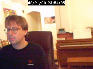 2000235435.jpg