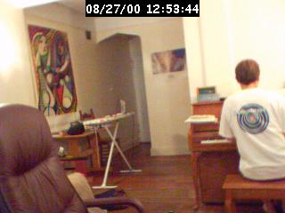2000125344.jpg