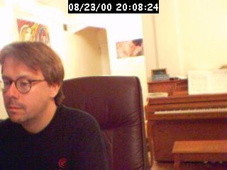 2000200824.jpg