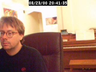 2000204135.jpg