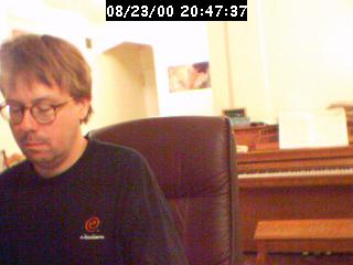 2000204737.jpg