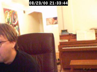 2000213345.jpg