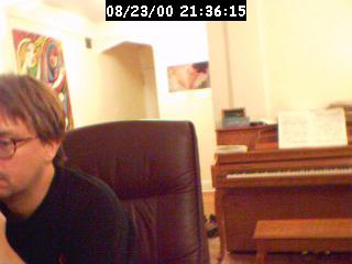 2000213616.jpg