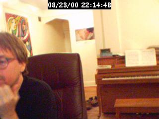 2000221448.jpg