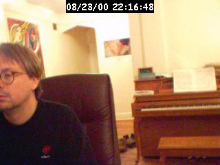2000221648.jpg