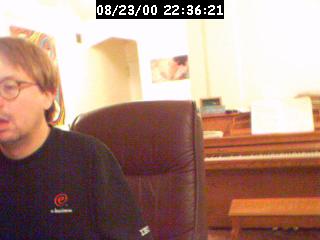 2000223621.jpg