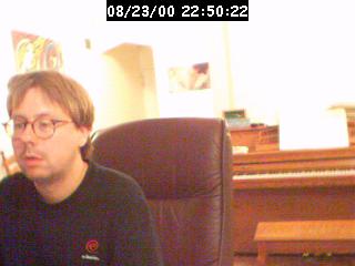 2000225023.jpg