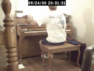 2000203131.jpg