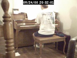 2000203201.jpg