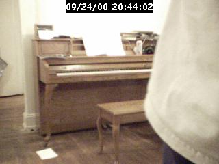 2000204402.jpg